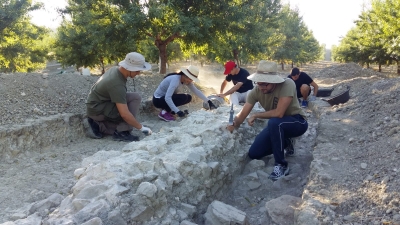 Estudiantes excavan en Torreparedones el pasado ao 