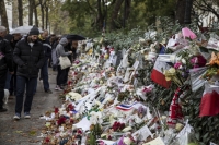 Homenaje ciudadano a las víctimas de los atentados de París