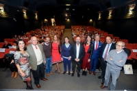 Autoridades y organizadores del ciclo 'Gastrocine' que ha desarrollado la Cátedra de Gastronomía.