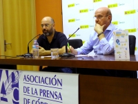 De izquierda a derecha, Luis Medina y Carlos Dvila en la presentacin del seminario