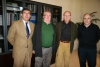 El vicerrector de Poltica Cientfica, Enrique Aguilar (el segundo por la izda.) con los integrantes del jurado Rafael Beltrn, Agustn Zapata y Miguel A. Losada.