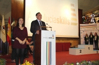 El rector de la Universidad de Crdoba, durante su intervencin en el acto de entrega de premios.