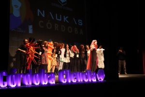 Las investigadoras de Naukas 2020 durante el cierre del evento